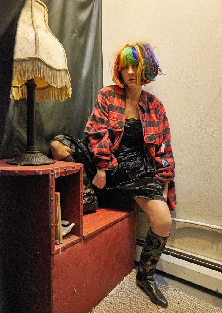 ootd
grunge
vintage
glam rock
boots